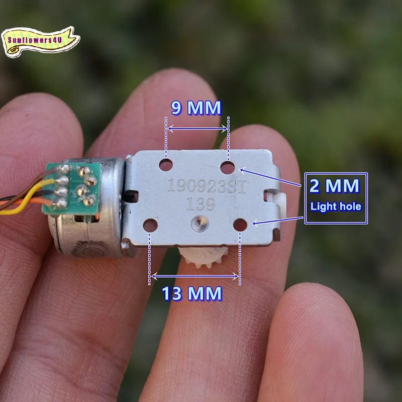 1 Piece Stepping Motor Linear Screw Shaft Rod Block 13 Teeth Plastic Gear DIY Camera Monitor 15mm 2-Phase 4-Wire Stepper Motor