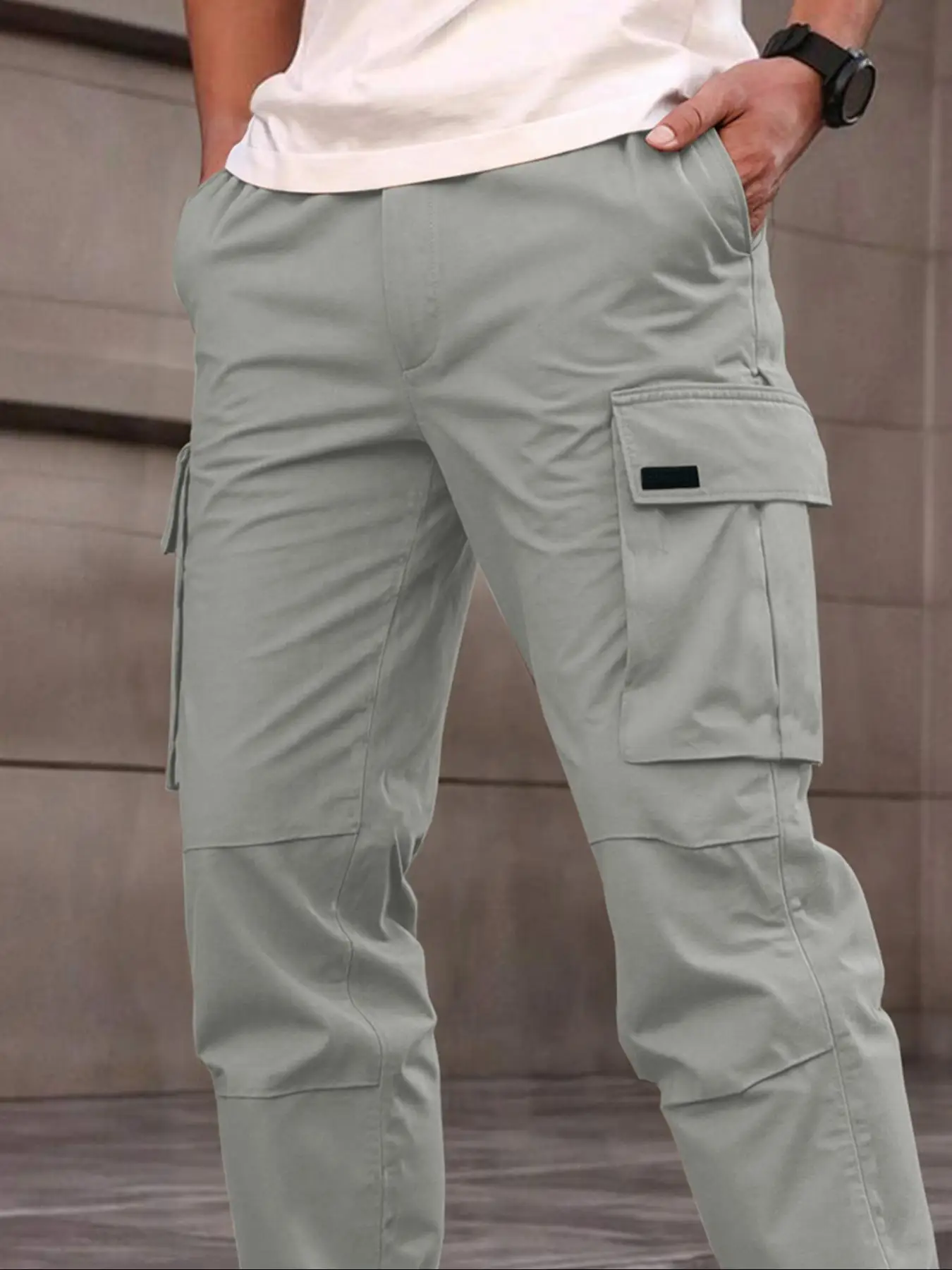 Einfarbige Cargohose für Herren mit Pattentasche, Kordelzug am Bund, reguläre Passform, lässige Hose mit geradem Bein für den Alltag – Detail 29