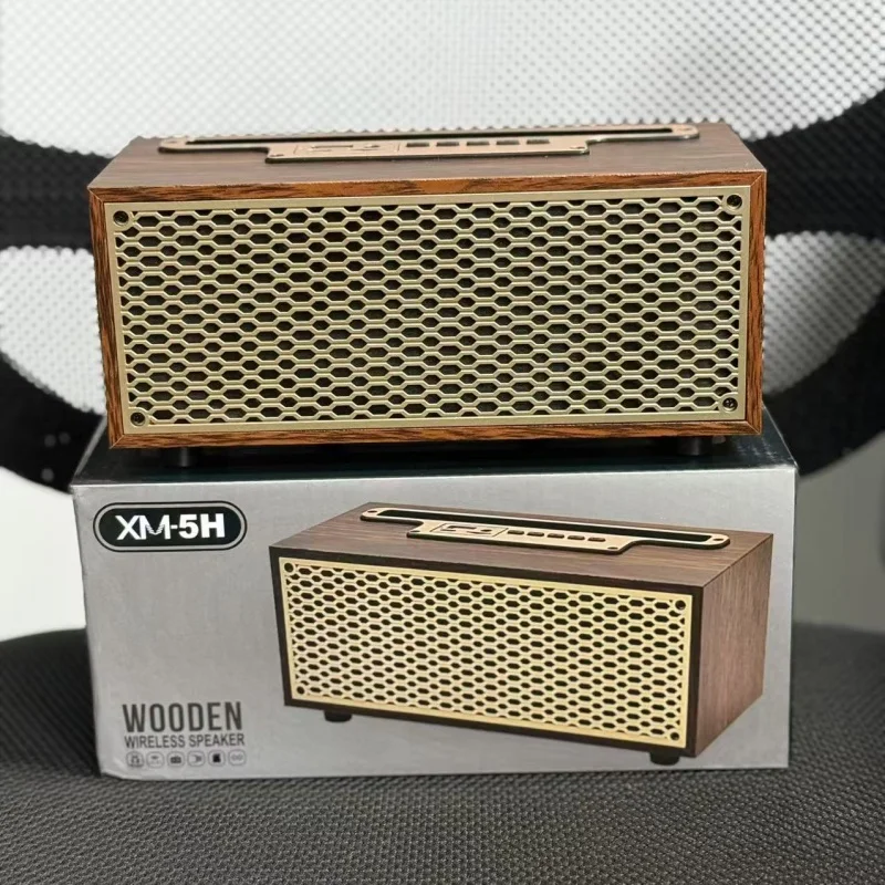 

Retro Wood Grain Bluetooth Speaker FM/AM Wireless Subwoofer Portable Radio High Fidelity Stereo Surround Sound TWS Sound Box