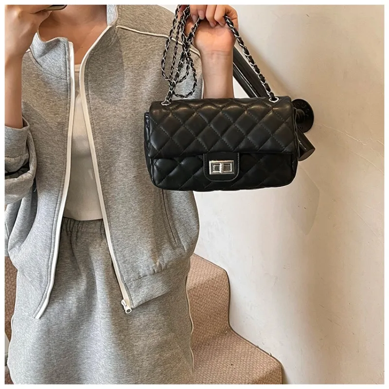 

Designer Inspired Retro Messenger Bag - Chic Textured Leather With Paris Letter Logo & Adjustable Shoulder Strap