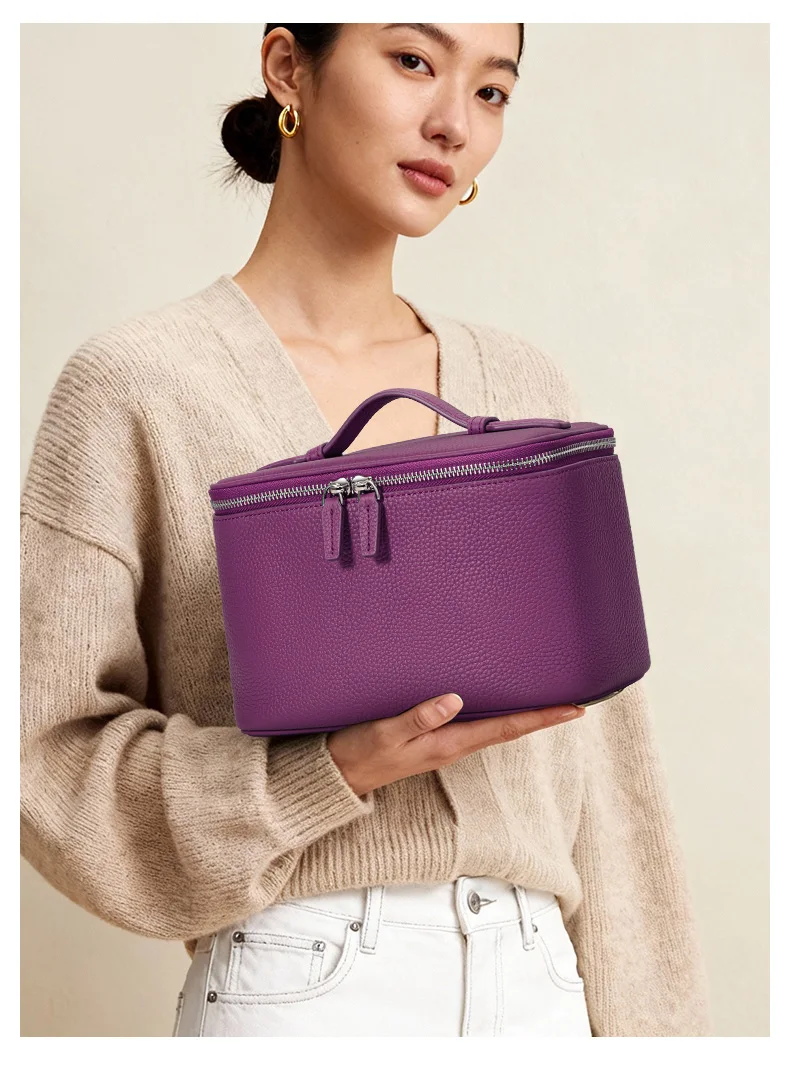 Aidanni Kleine quadratische Tasche aus echtem Leder, Damenhandtasche mit großem Fassungsvermögen, Kosmetiktasche, Aufbewahrungs- und Reise-Kulturtasche für Damen – Detail 2