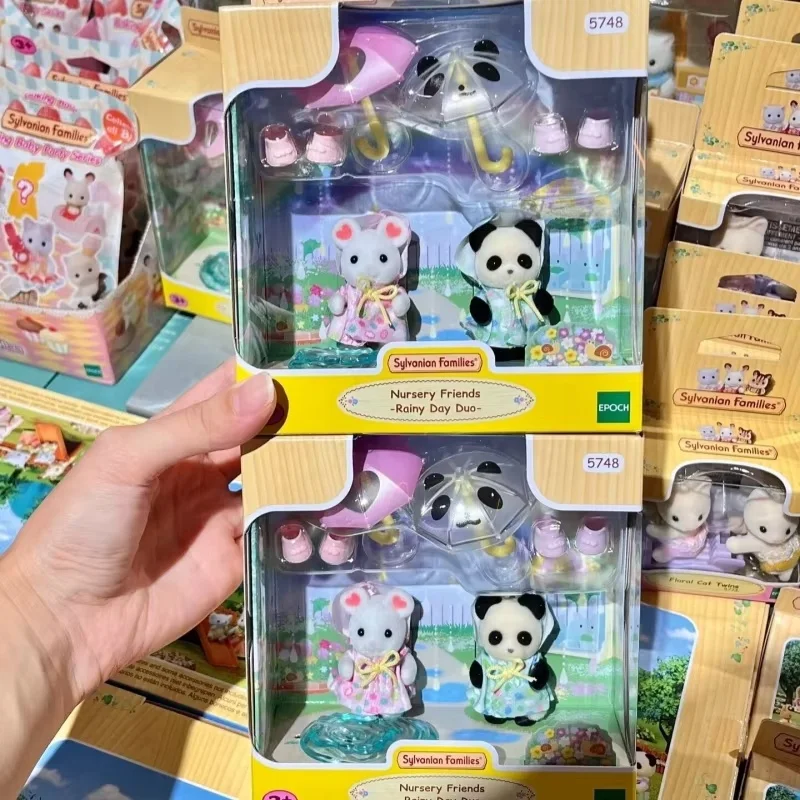 2025 quente sylvanian famílias série de jardim de infância figuras equipamentos chuvosos jogando casa brinquedos para crianças aniversário acompanhar presentes