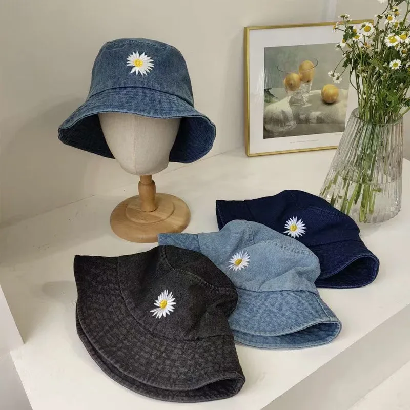 New INS Korean Daisy Embroidery Bucket Hat Women Men Panama  Summer Sun Hat Fashion Flower Bob Washed Denim Basin Cap Wholesale