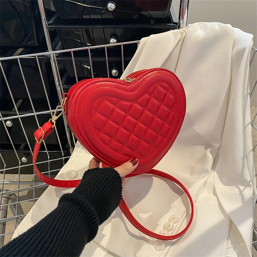 Fashion Love Heart Shape Shoulder Bag Handbags Designer Crossbody Bags PU Leather Zipper Women Casual Phone Bag Shoulder Bag