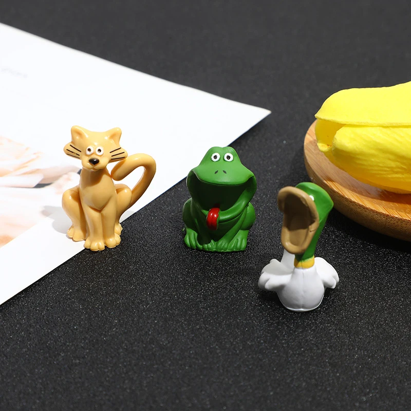 12Pcs originale Kawaii Cute Animal Figure Surprise Mouse Dragon Pig Snake Cow Duck Cat Model Rare Limite Collect Toy Gift for Kid