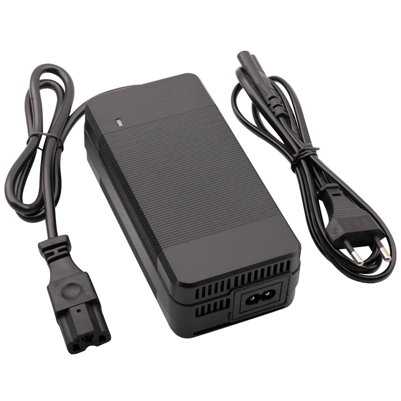 Ładowarka akumulatorów litowo-jonowych 54,6 V 3 A do akumulatorów litowych 13 S 48 V Ładowarka 150 W W Wtyczka 3 P Złącze IEC z wentylatorem Silne chłodzenie — zdjęcie produktu 7