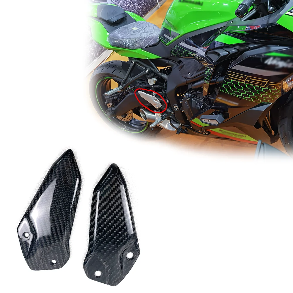 Placa de tacón de fibra de carbono 3K, cubiertas de clavija de pie, protector de placas de talón, carenados de motocicleta, accesorios para Kawasaki ZX25R ZX 25R 2020-2021