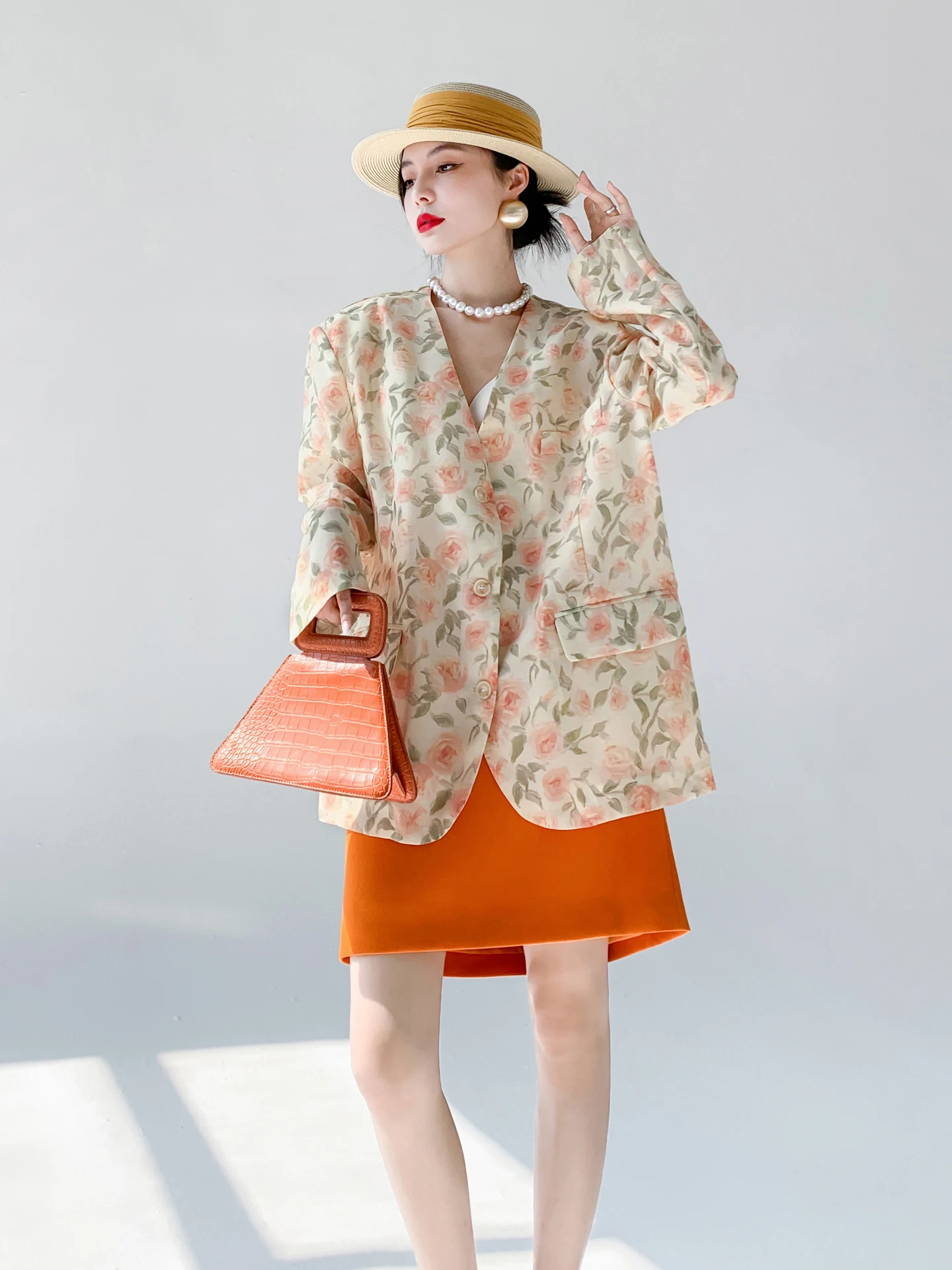 

Aksaya High-End Vintage Pink Rose Print Suit Women's Loose Casual Thin Outerwear Spring New Style Fashion Ladies' Coat