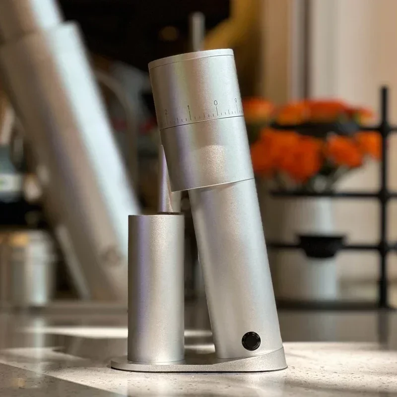 2024New MischiefC40 Electric Coffee Home M40 Grinder High Nitrogen Steel Grinding Core Italian Hand Punch