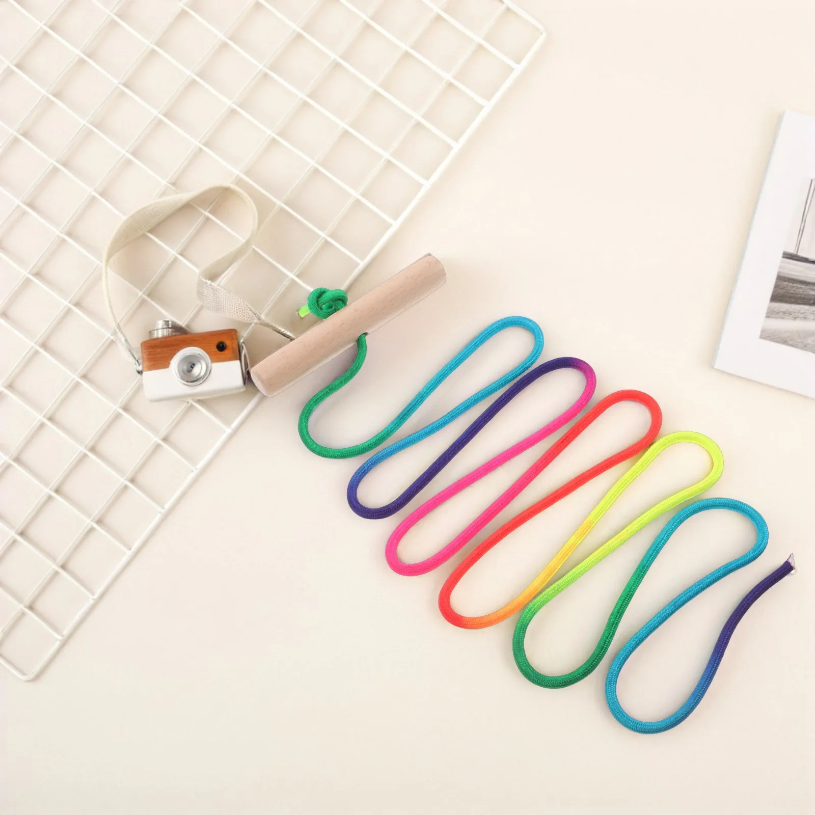 

Sturdy Wooden Sled Rope Adjustable for All Heights with Ergonomic Handle Heavy Duty Snowmobile Tow Strap Winter Sledding Safety