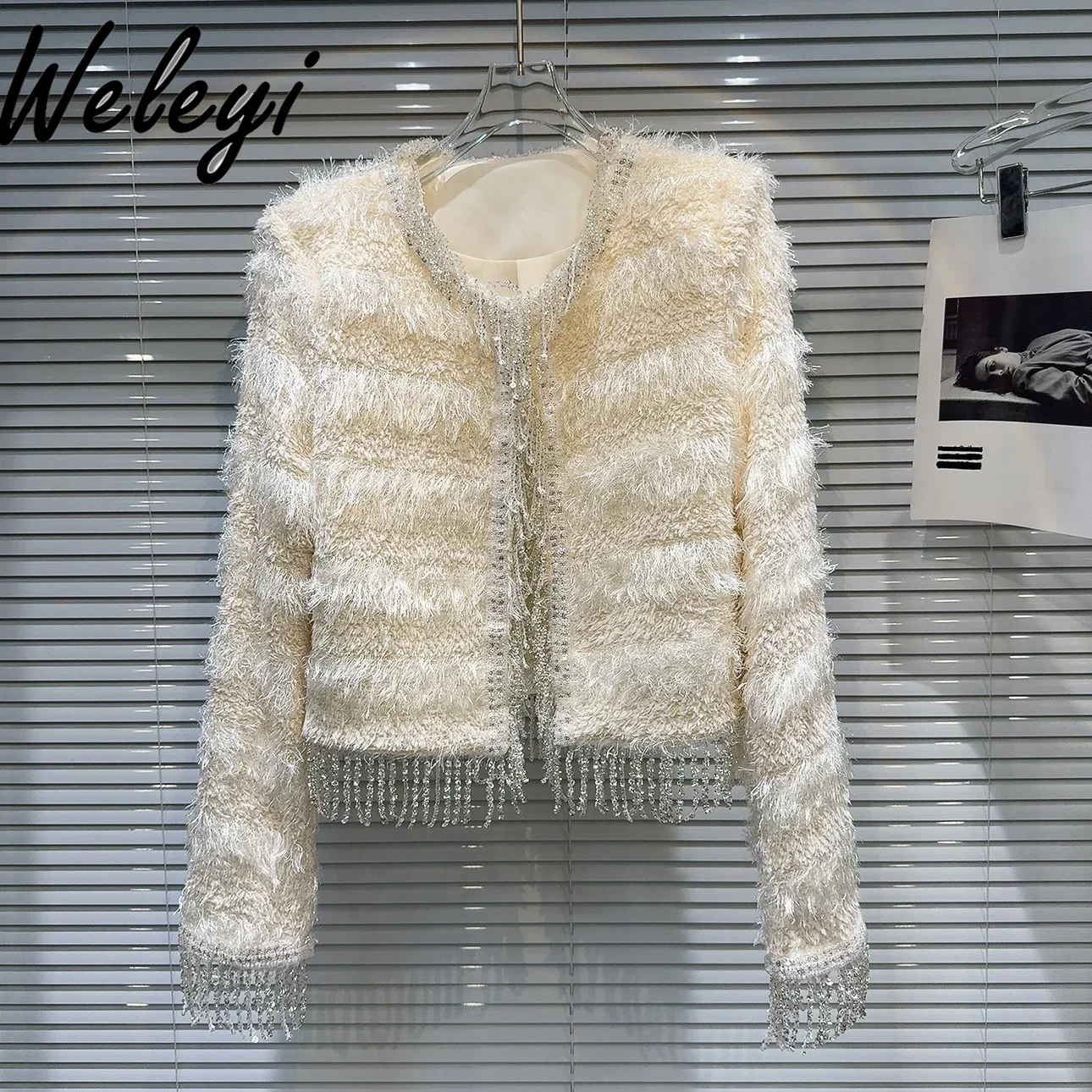 

Luxury Beaded Fringed Chain Plush Cropped Jacket Ladies 2024 Autumn New Office Elegant Long Sleeve Short Jacket Roupas Femininas