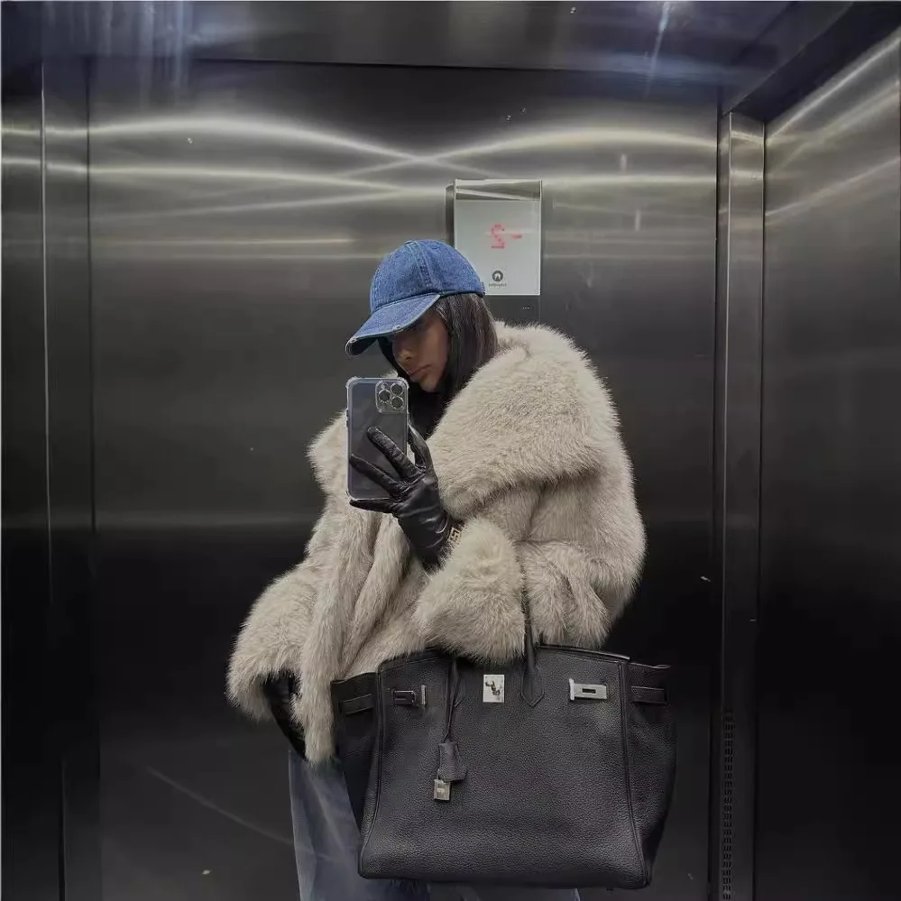 Meyyithun Women's Coat Fashionable Fake Fur Jacket Large Collar Fox Pelt Lookalike Women's Winter Thickened Stand Collar Coat