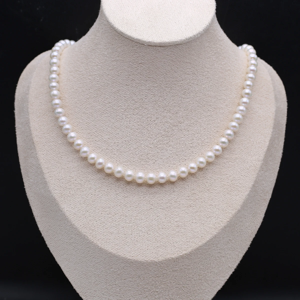 

1string High Quality AAAAA Natural Freshwater Pearl Necklace Cultured Pearl Bead Women Men Jewelry Accessories Party Daily Gifts