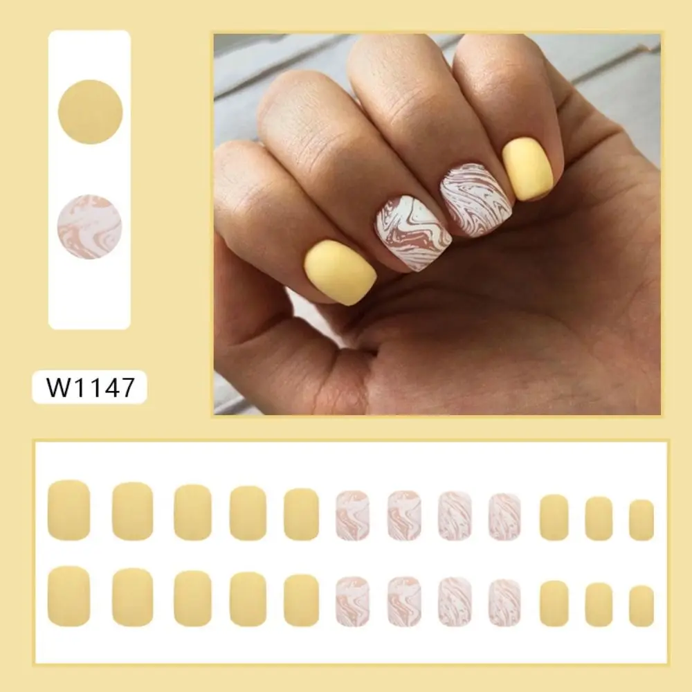 

Fashion Short Round False Nails Butterfly Zebra Stripes Fake Nails Star Flowers French Nail Tips for DIY