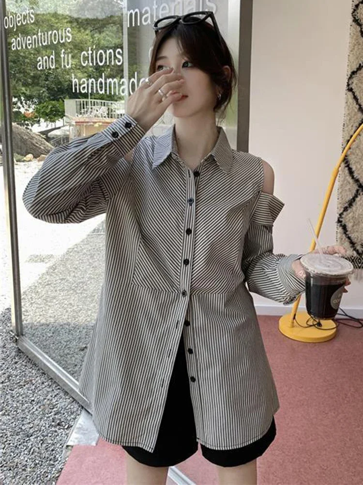 中空アウトストライプシャツ女性カジュアル長袖オフショルダーブラウス韓国ヴィンテージルーズデザイン女性レトロエレガントなトップ