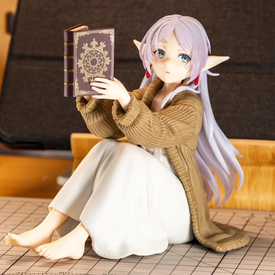 Hot 12CM Frieren Beyond Journey's End Frieren Anime Figure Desktop Cute night-suit Frieren Action Figure Figur Model Doll Toy