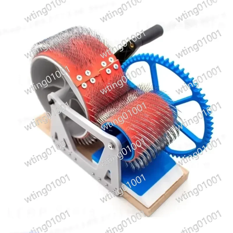 Professional DIY Hand Cranked Wool Combing Machine High Efficiency Wool Felt Making Tool for Hand Combing Woolen Yarn DIY