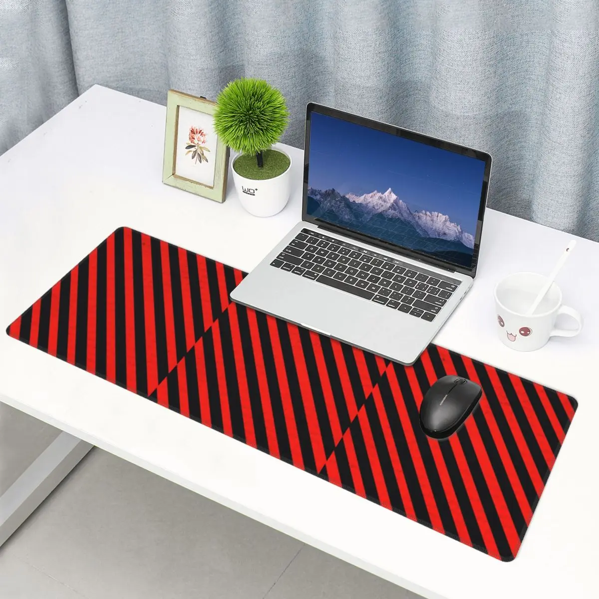 Large Mouse Pad Black And Red Stripes Striped Geometric Lines Gamer PC Laptop Mats Keyboard Carpet Computer Gaming Desk Mat
