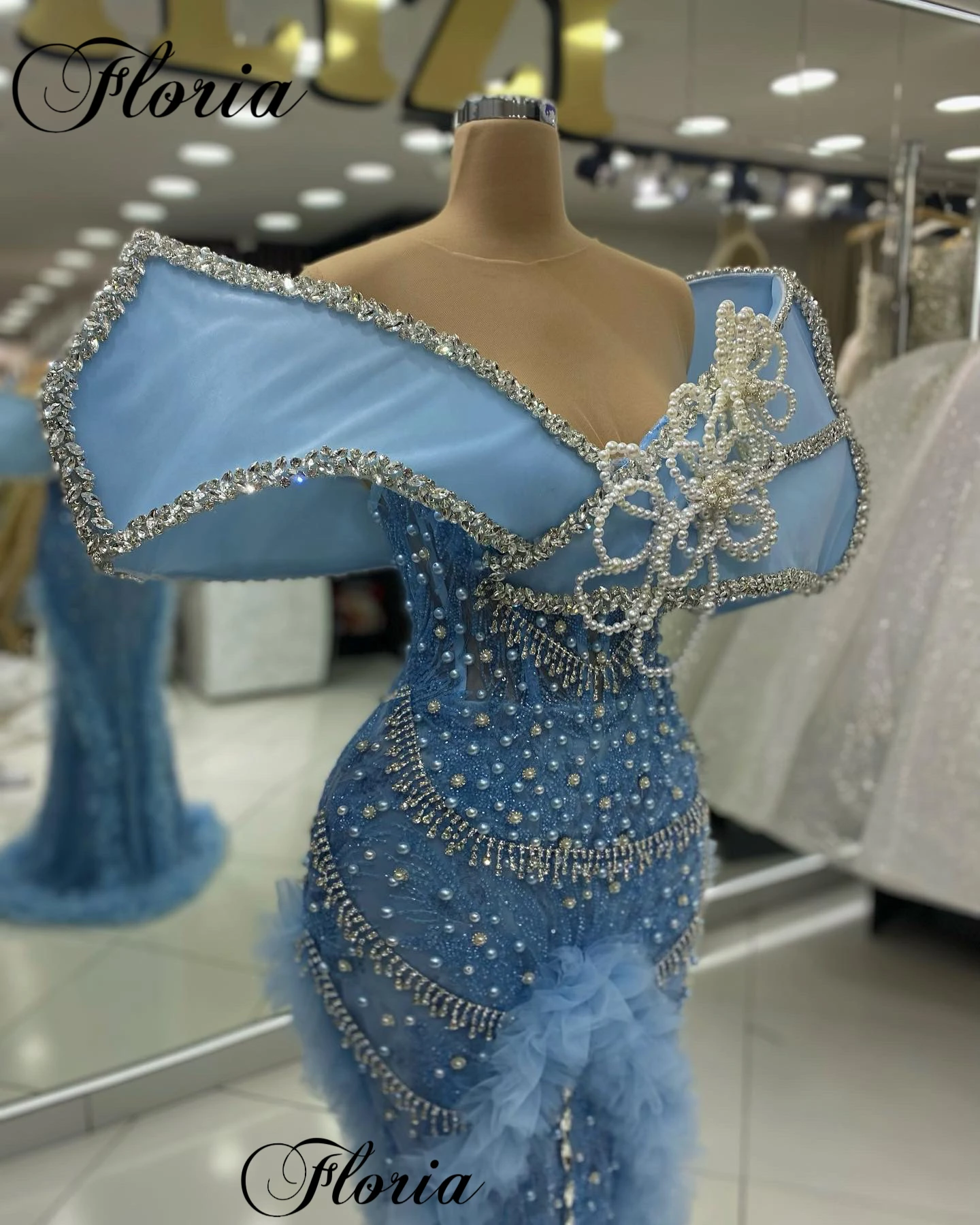 High Fashion Sky Blue Celebrity Dresses With Crystals Elegant Red Carpet Runway Dresses Vestidos De Noche Evening Gowns 2024