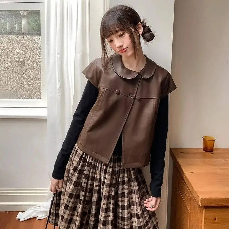 

Japan Retro Doll Collar Pu Leather Vest Jacket For Women Autumn 2025 New Temperament Versatile Short Top
