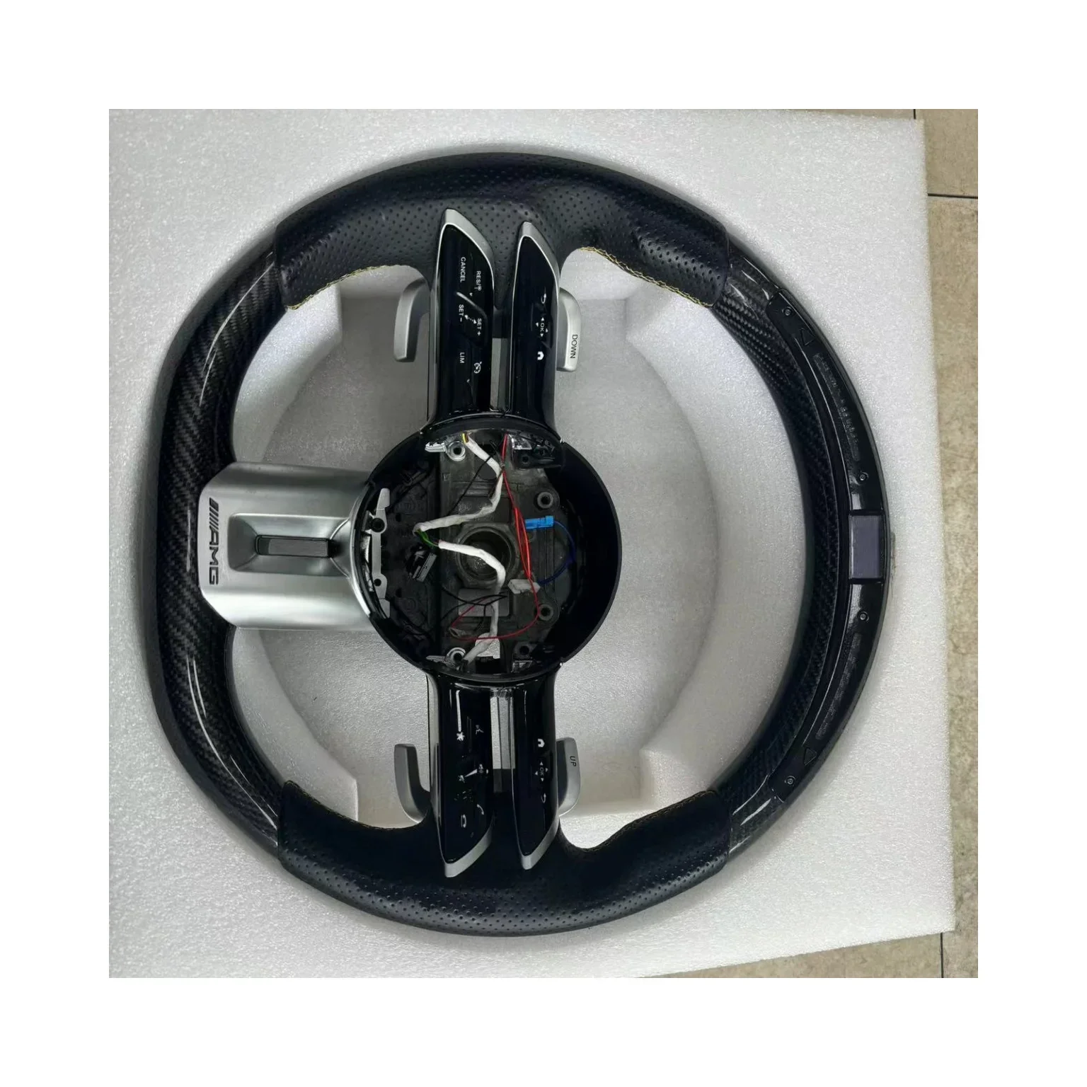 Real Carbon fibre steering wheel Automobile Customized Sports LED Steering Wheel for Benzs