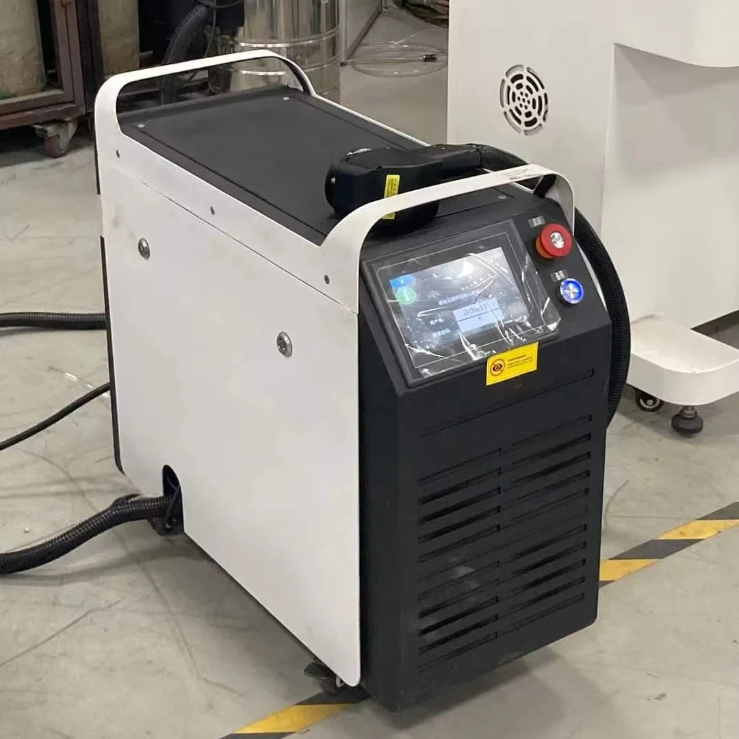 

High-Power 100W/200W Pulse Laser Cleaning Machine for Rust Paint on Wood and Aluminum for UPVC-Factory Price