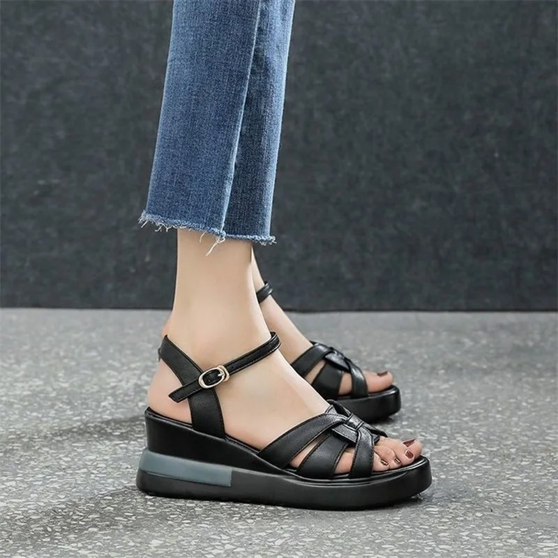 Dames platformsandalen Retro kunstleer vrijetijdsschoenen Comfortabele enkelbandje Dikke hak zomersandalen