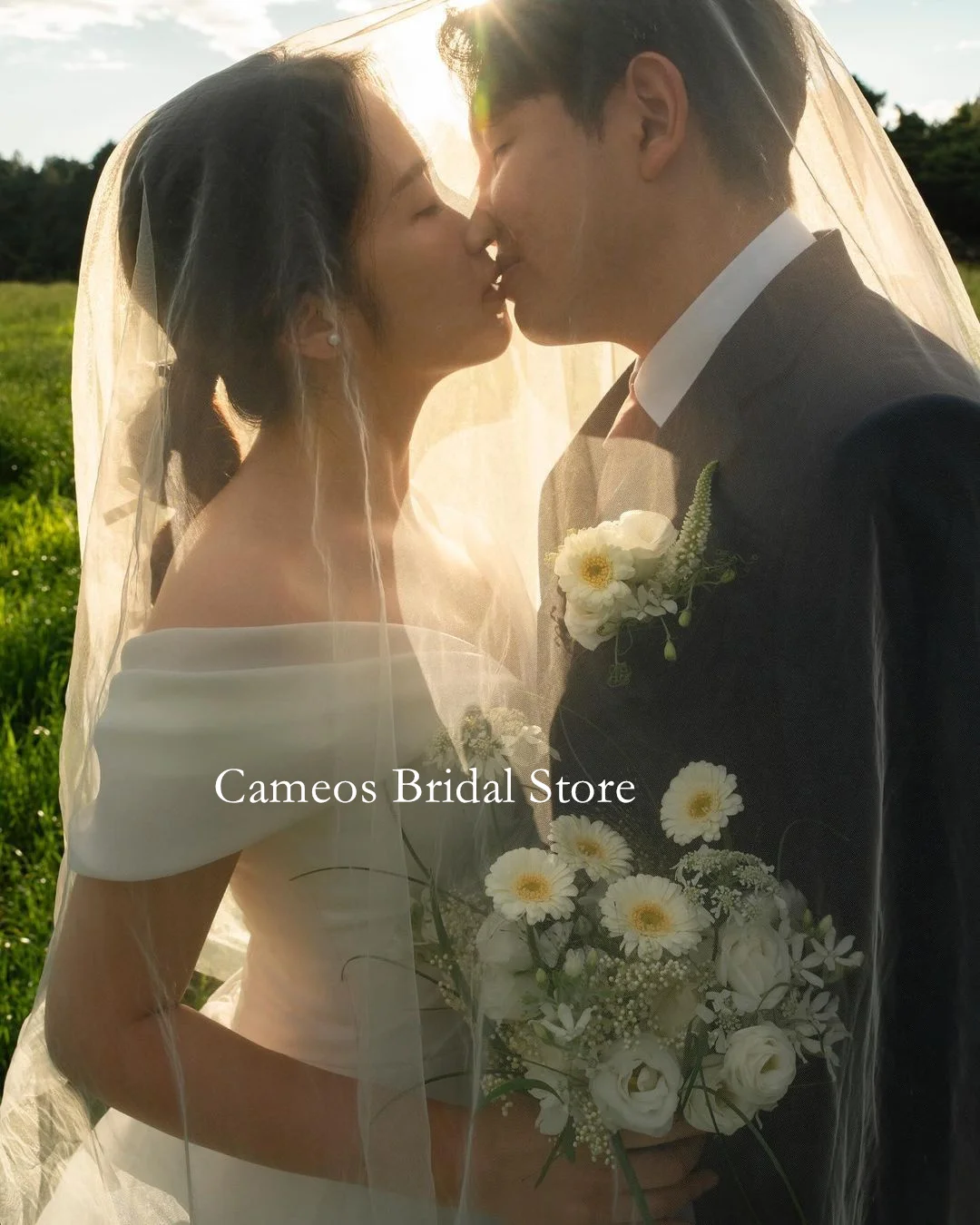 SONDR Suknia ślubna z odkrytymi ramionami Dostosowana organza Klasyczna suknia ślubna z krótkim rękawem Suknia balowa 웨딩드레스 Suknia ślubna dla nowożeńców