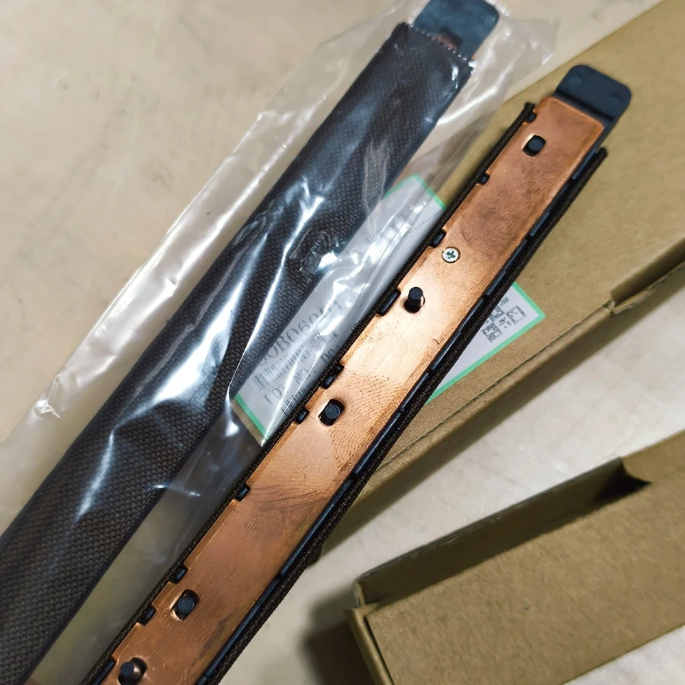 

1PCS ORIGINAL Oil Application Pad for Ricoh MP2554 3054 3554 4054 5054 6054 2555 3035 3555 4055 5055 6055 Fusing Pad