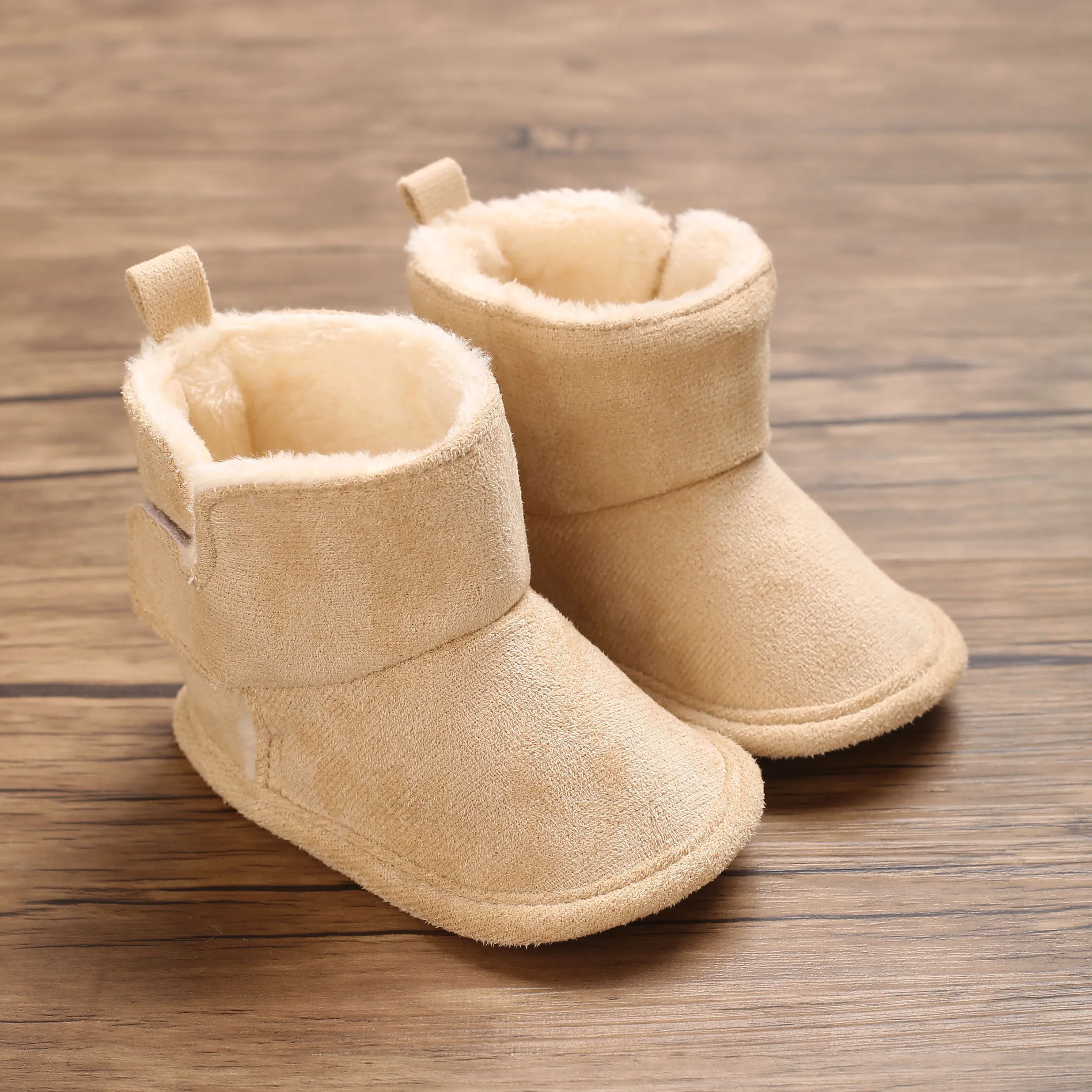 أحذية شتوية قطنية من Aaby بعمر 0-1 سنة أحذية ثلج ناعمة للأطفال للرجال والنساء أحذية مشي