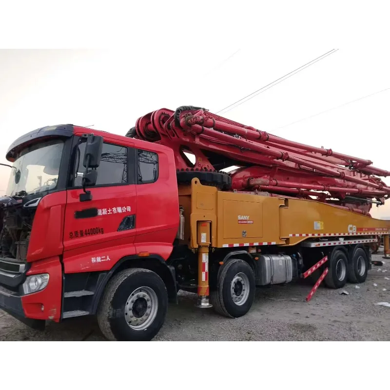 YG Concrete Pump Truck with Isuzu Chassis, 42m Boom Pump Machine, Heavy Duty Construction Equipment, High Performance Pumping