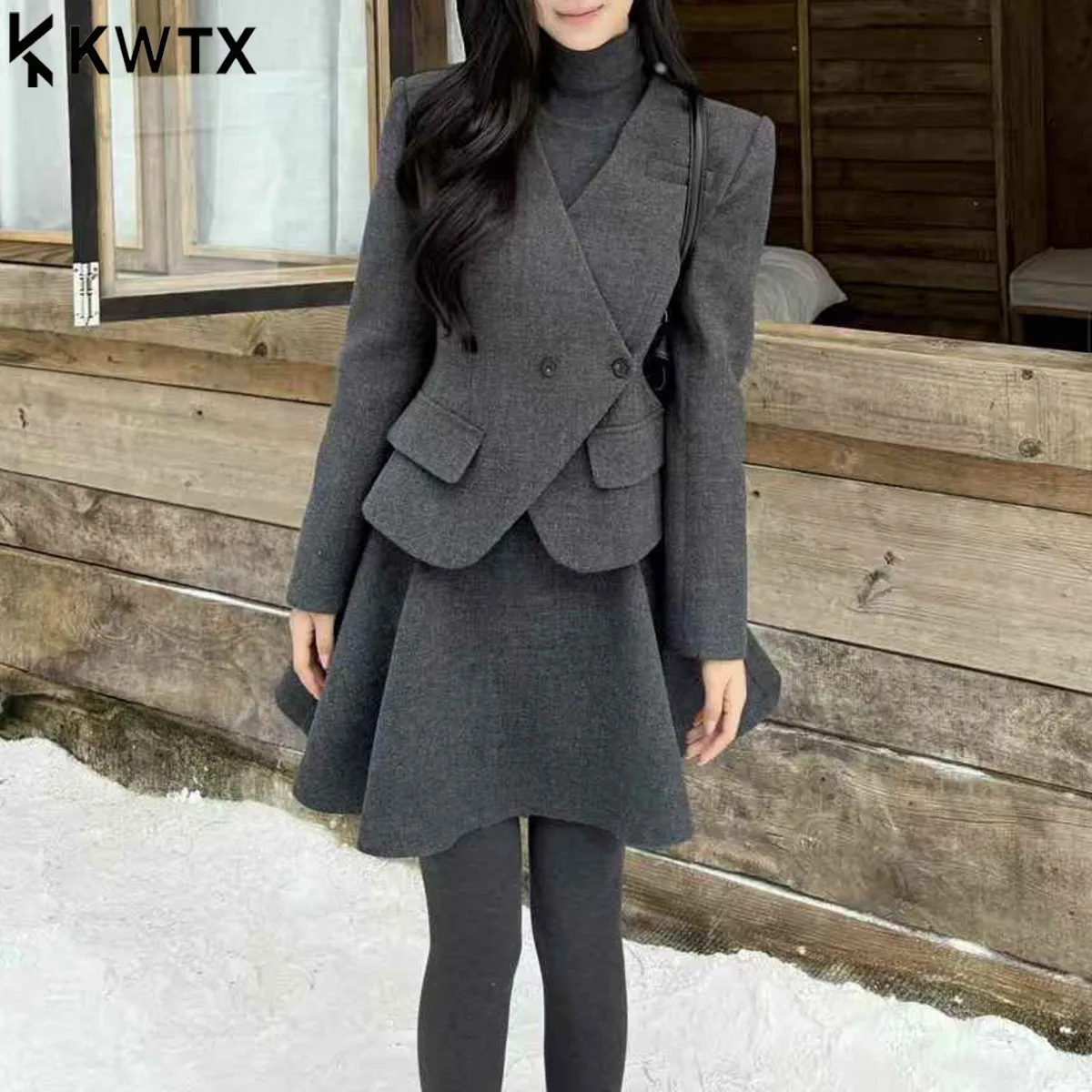 

KWTX Women's Blazer New 2025 Solid Color Casual Short V-Neck Asymmetric Two-Button Designer Vintage Elegant Autumn Winter