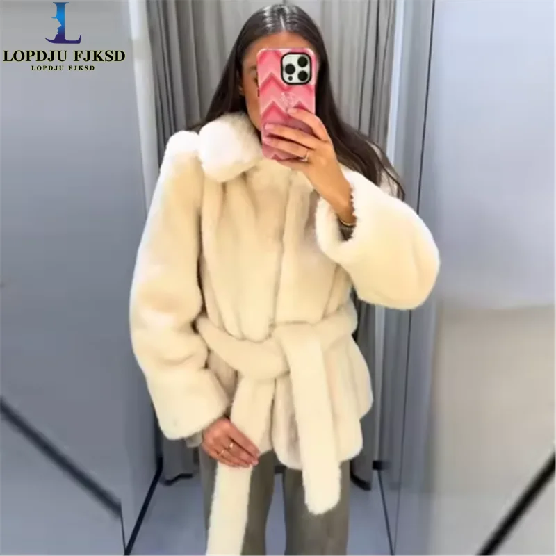 

2025 куртки из искусственного меха, женские свободные куртки с лацканами и длинными рукавами, пушистые утепленные пальто, женские зимние шикарные теплые однотонные повседневные верхняя одежда