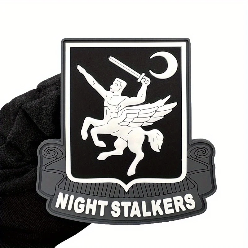 NIGHT STALKERS المعنويات التكتيكية التصحيح شارة عسكرية PVC هوك وحلقات للملابس على ظهره ملصق #3