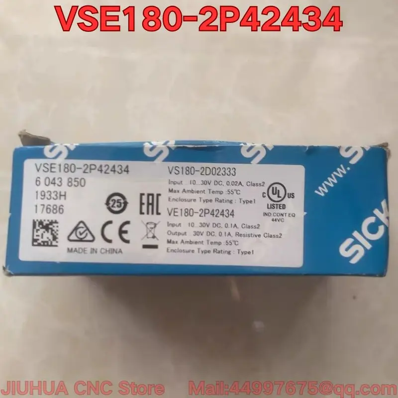 Brand new VSE180-2P42434 photoelectric sensor set two pieces VS180-2D02333 VE180-2P42434