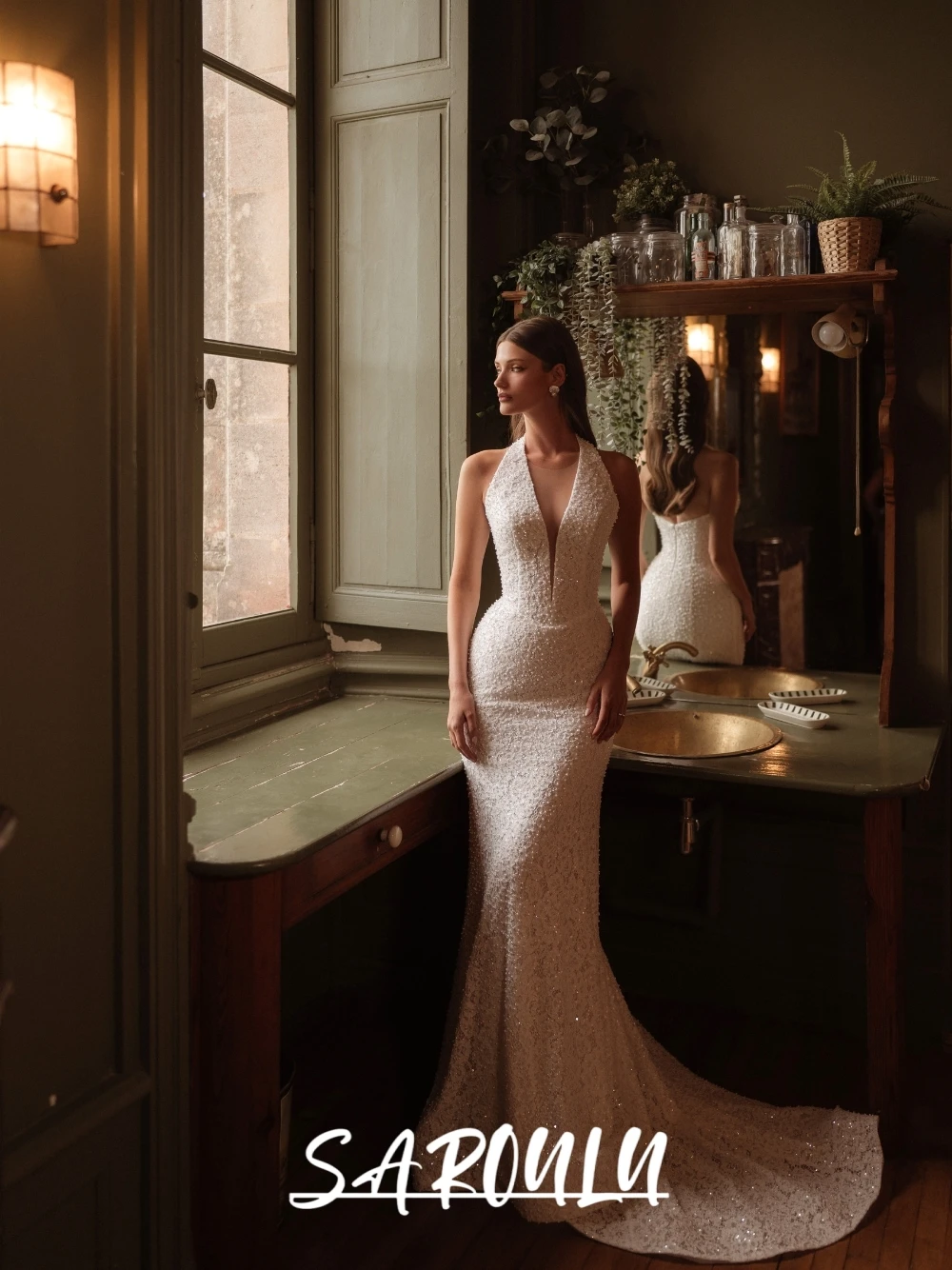 

Fully Lace Romantic Wedding Dress White Pearls Charming Mermaid Customized Bride Wear Sexy Halter Floor-length Beautiful Gown