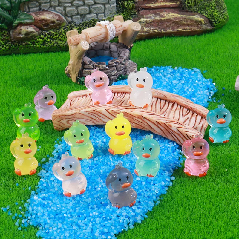 10/20pcs Luminous Mini Resin Ducks Tiny Duck Glow in The Dark Small Miniature Waving Duck Figures for DIY Fairy Garden