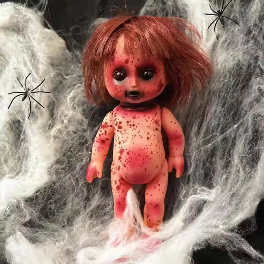 Halloween-Themed Haunted House Decorations, Spooky Props, Hanging Ornaments And Creepy Dolls For The Bar.