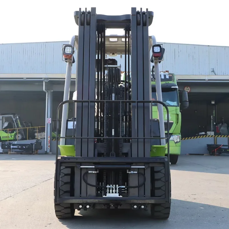 Zoomlion FD25H 2.5 Ton Diesel Forklift CE ISO Certified From Hunan China for Logistics Manufacturing Construction