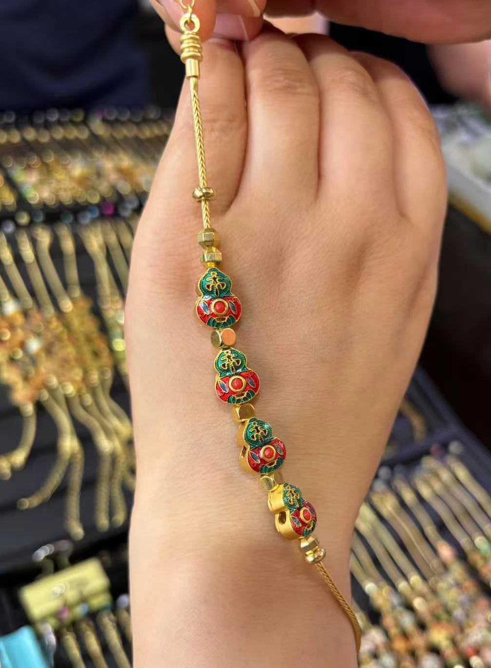 Vibrant golden flower bead gold butterfly bead bracelet, ethnic style accessory, auspicious symbol jewelry
