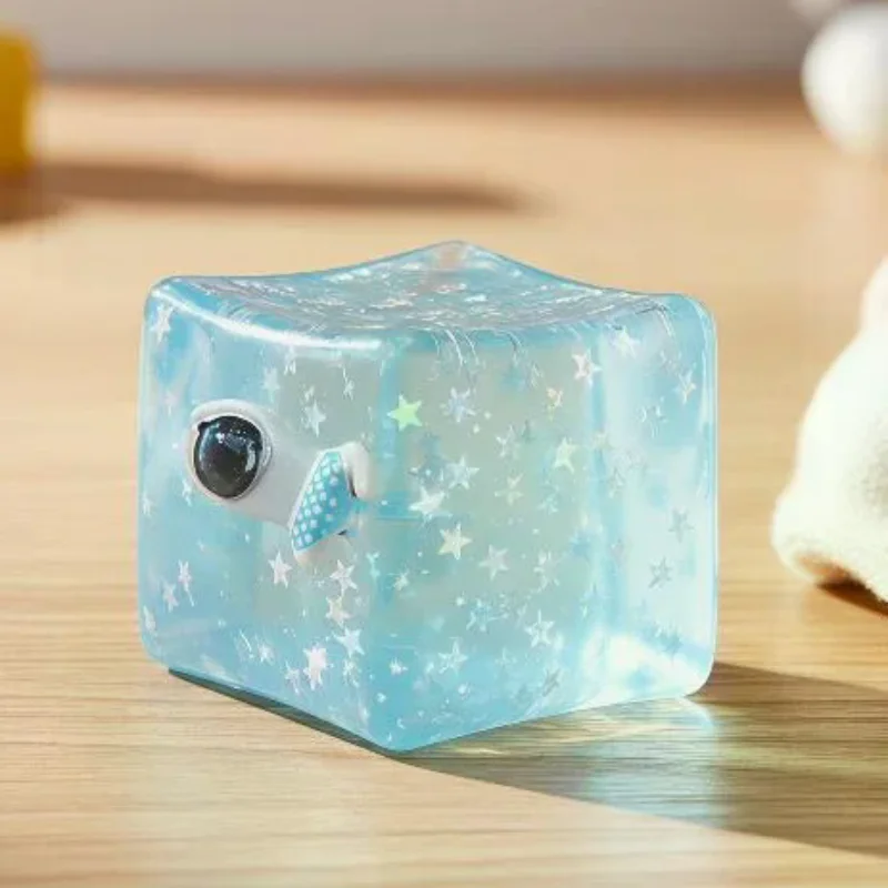 Snowflake Fidget Stress Relief Toy 1Pcs Square Ice Cube Maltose Texture Elastic Pinch Toy for Family Gathering Game