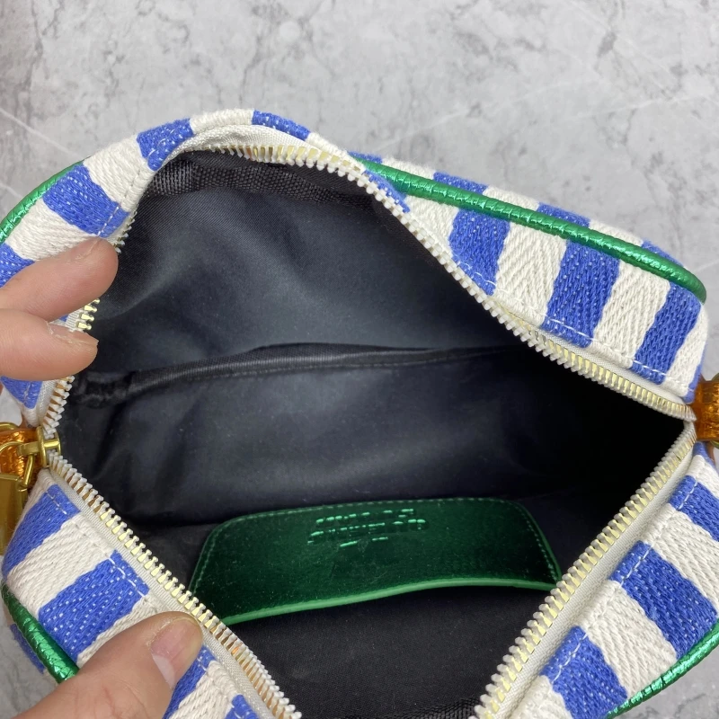 حقيبة ماسنجر أنيقة مستوحاة من الباريس - حقيبة كروس فاخرة بلون سادة مع تفاصيل جلدية كلاسيكية بسيطة #5