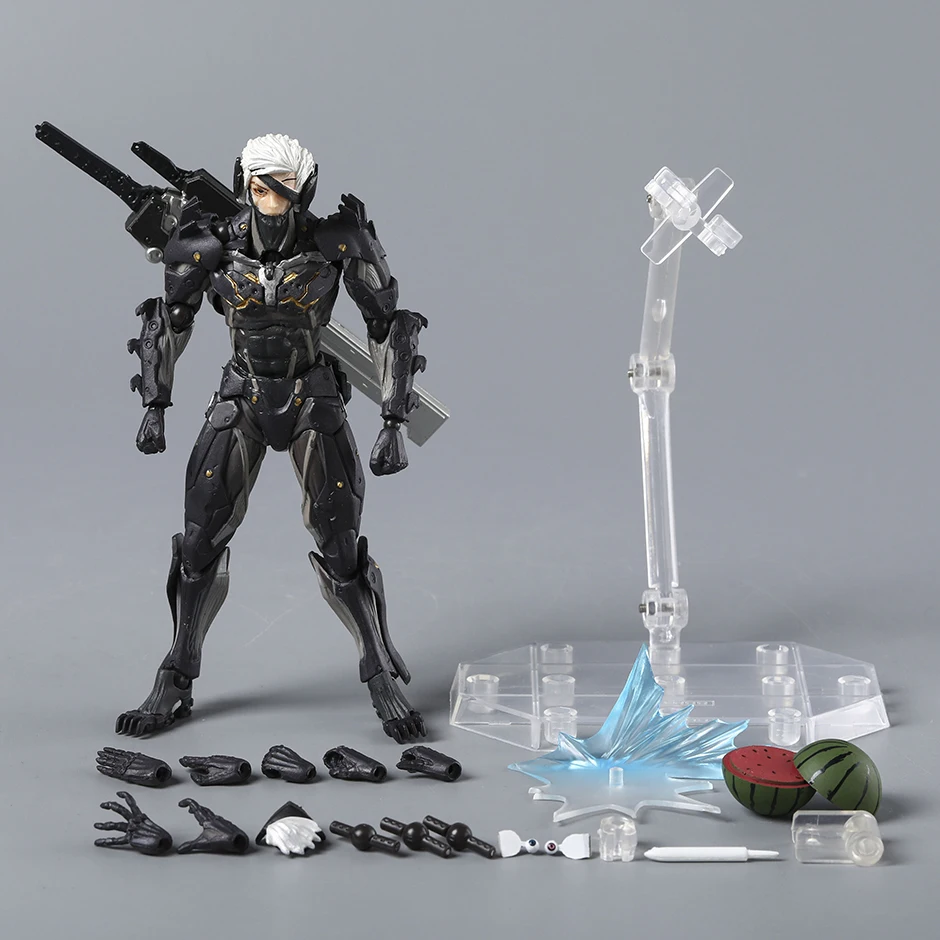 Yamaguchi Revoltech 140 Metal Gear Solid MSG Revengence Raiden