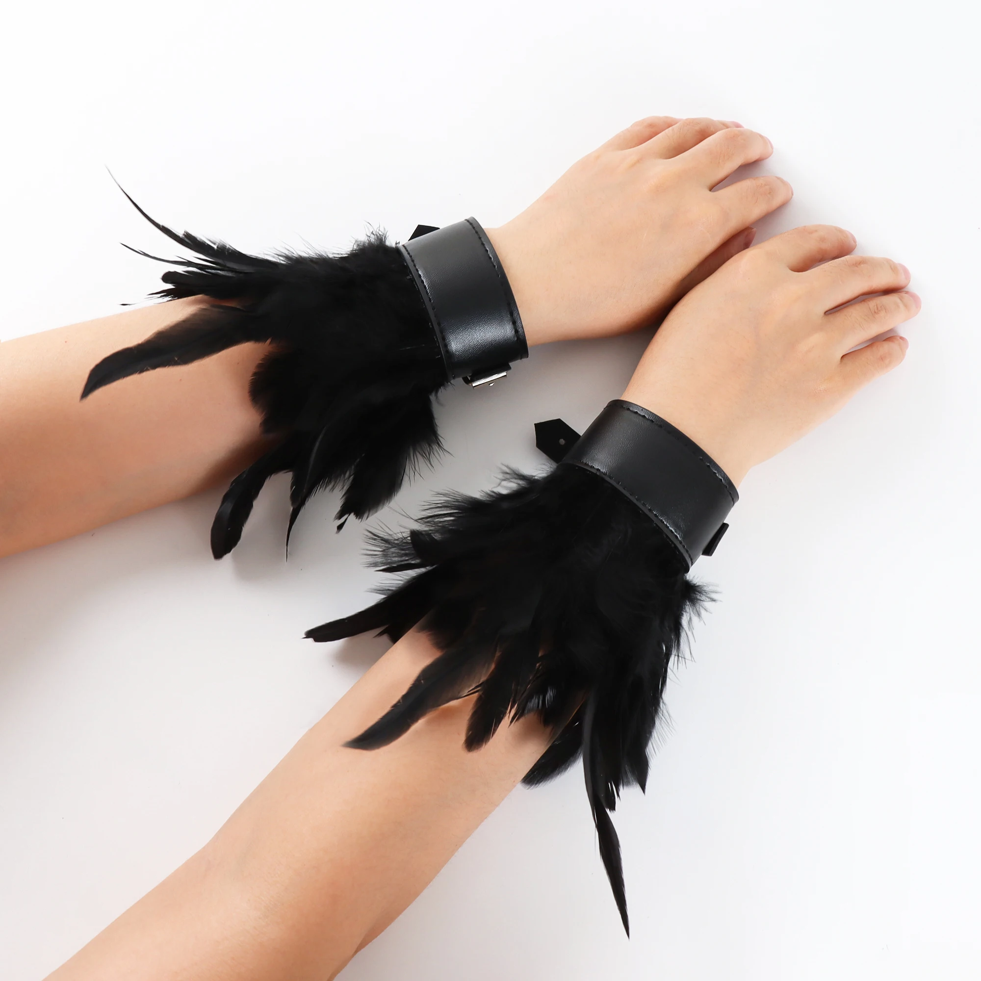 Punk Gothic Gloves Feather Wrist Cuff Carnival Stage Show Showgirl Natural Dyed Rooster Feather Arm Warmer Party Cosplay Costume