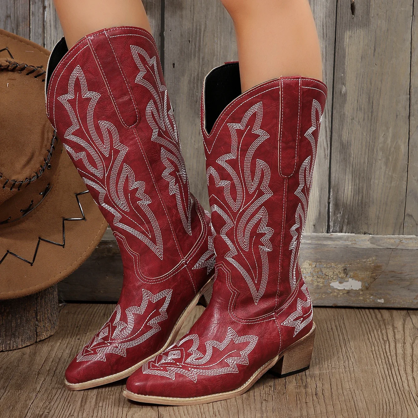 

Vintage Western Cowgirl Boots Embroidery Cowboy Boots For Women Knee High Women Heeled Casual Shoes Autumn Block Heel