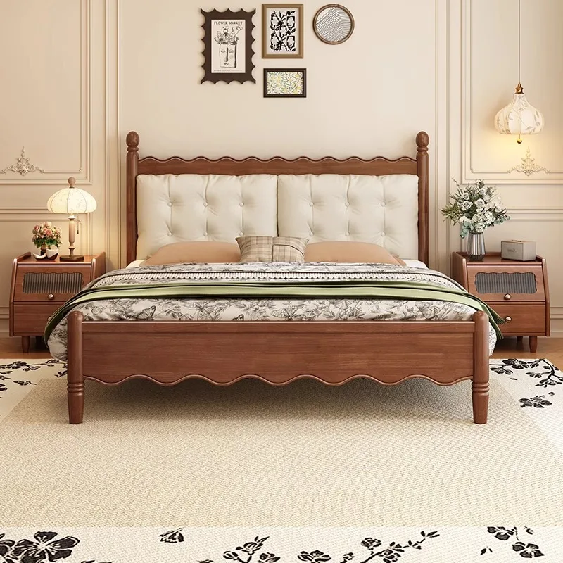 Medieval cream wind solid wood bed double bed French Windsor master bedroom modern simple cloud small apartment