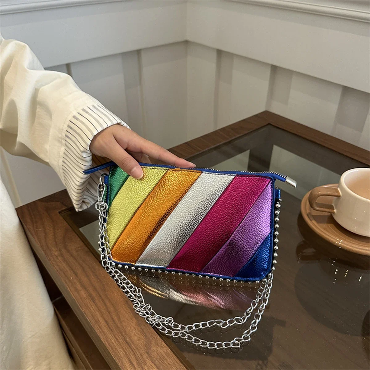 

Rivet Shoulder Bag Contrast Rainbow Splice Crossbody Bag Designer Handbag Fashion Trend Colorful Flap Women's Twill Chain Bag