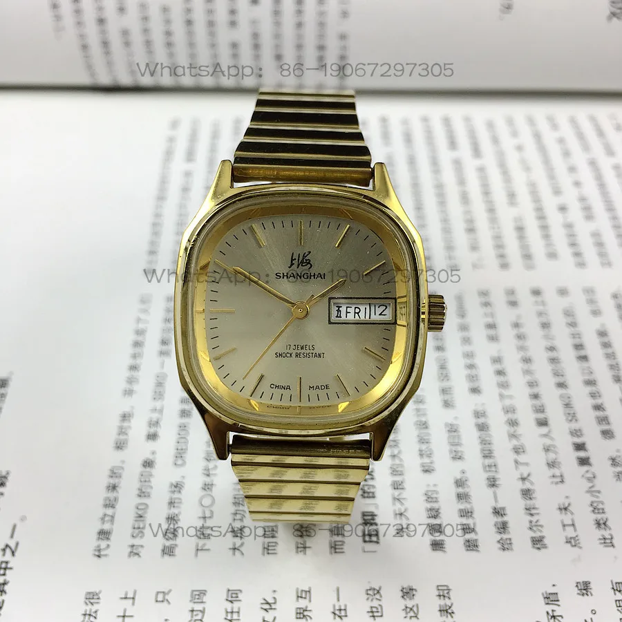 

Original stock, Shanghai brand 8120 square nail yellow double calendar manual mechanical watch, diameter 32mm