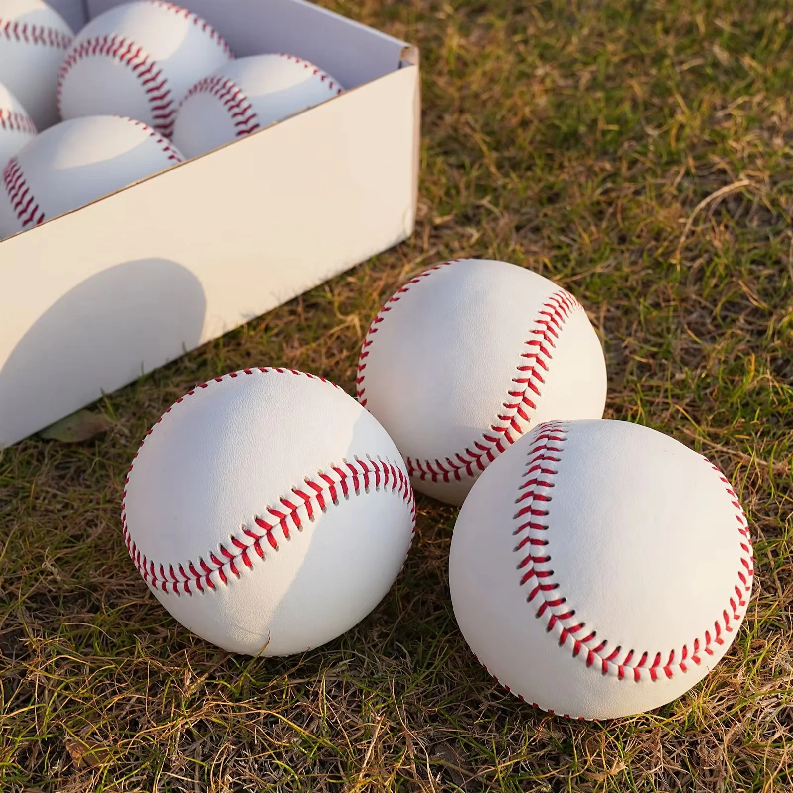 Cowhide Leather Official Size Training Baseball 15% Wool Core For Youth Recreational League Practice