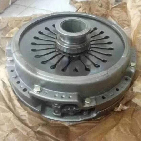 It is suitable for heavy truck 400 with power take-off clutch five-piece set 0242504401